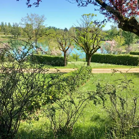 Pilotis Du Avec Privatif *